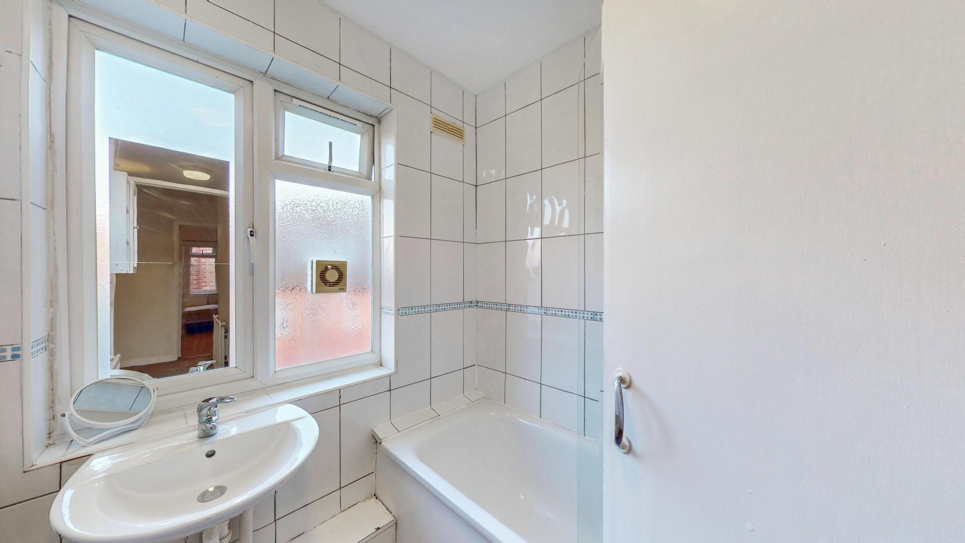 			3 Bedroom, 1 bath, 1 reception Flat			 Chichele Road, Willesden Green